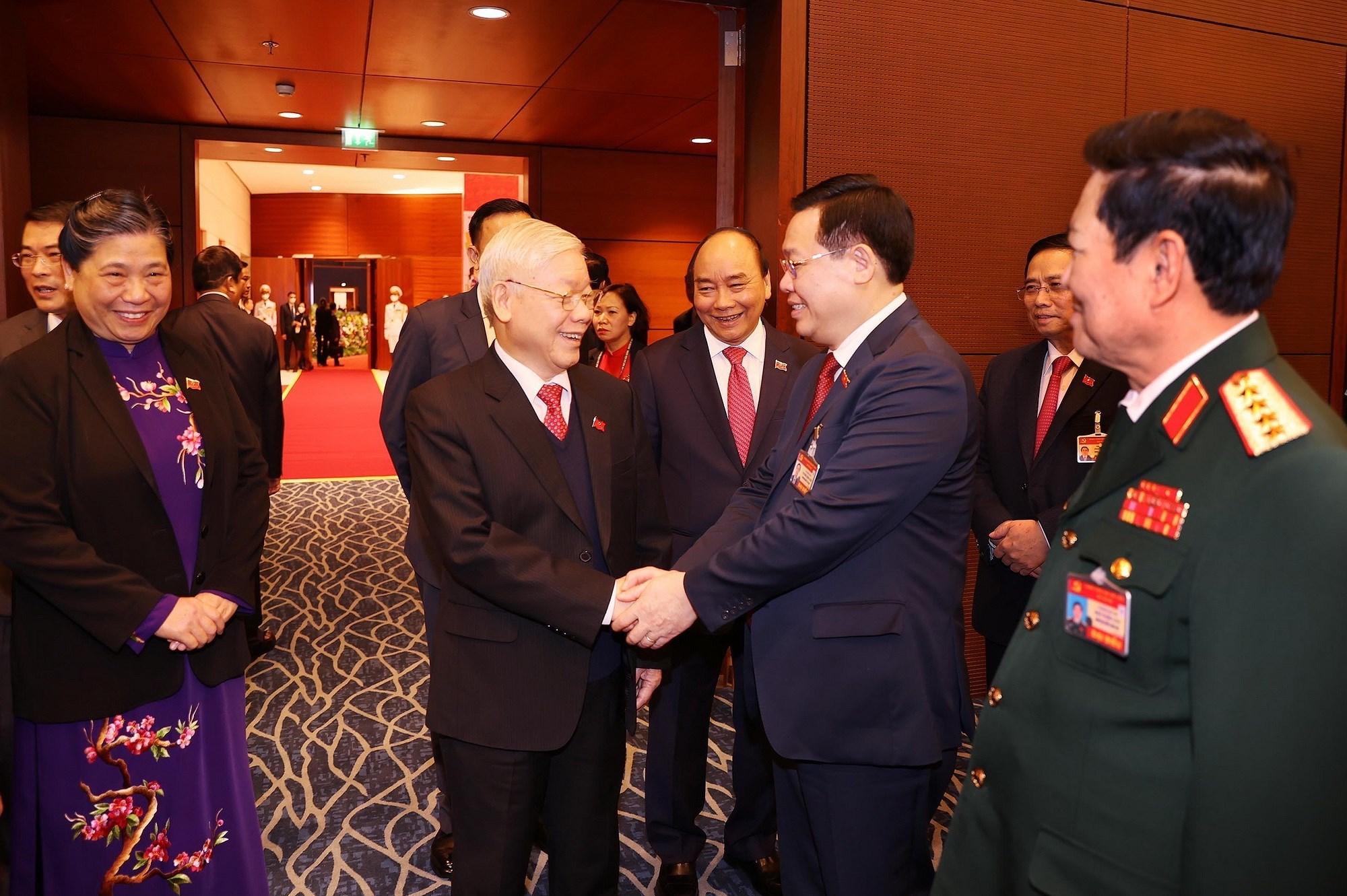 chinhtrti13.jpg